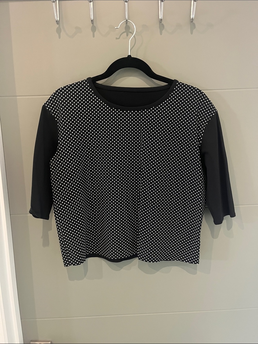 Women’s Lululemon out of this world top size 10